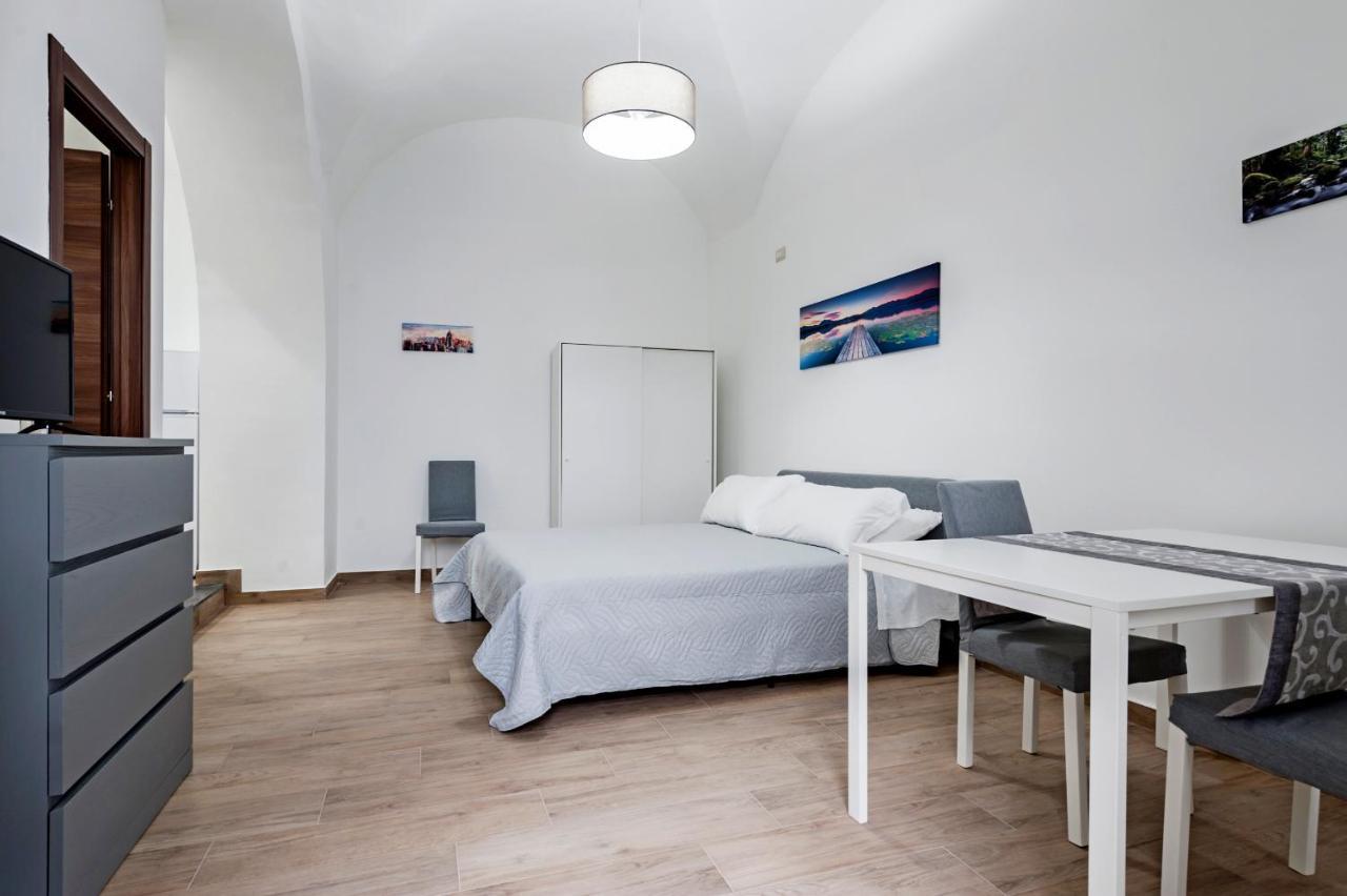 Trinita' 57 Apartments By Wonderful Italy Catánia Buitenkant foto